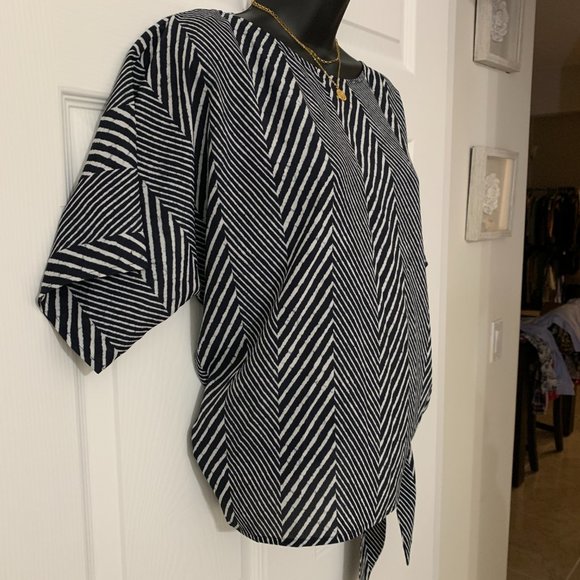 MICHAEL KORS Blue Top Blouse, Size M - Picture 4 of 15